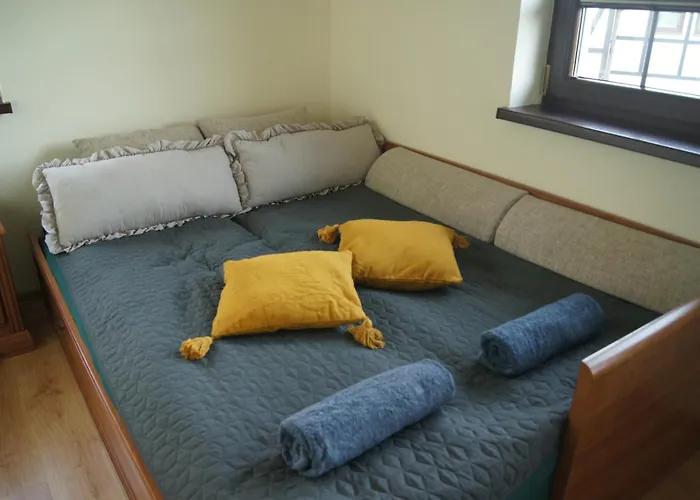 Zaciszna Przystan Debina *